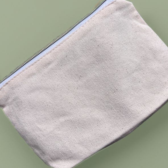 Kosmetiktasche „Florentina“ – Handbestickt & aus 100% Baumwolle